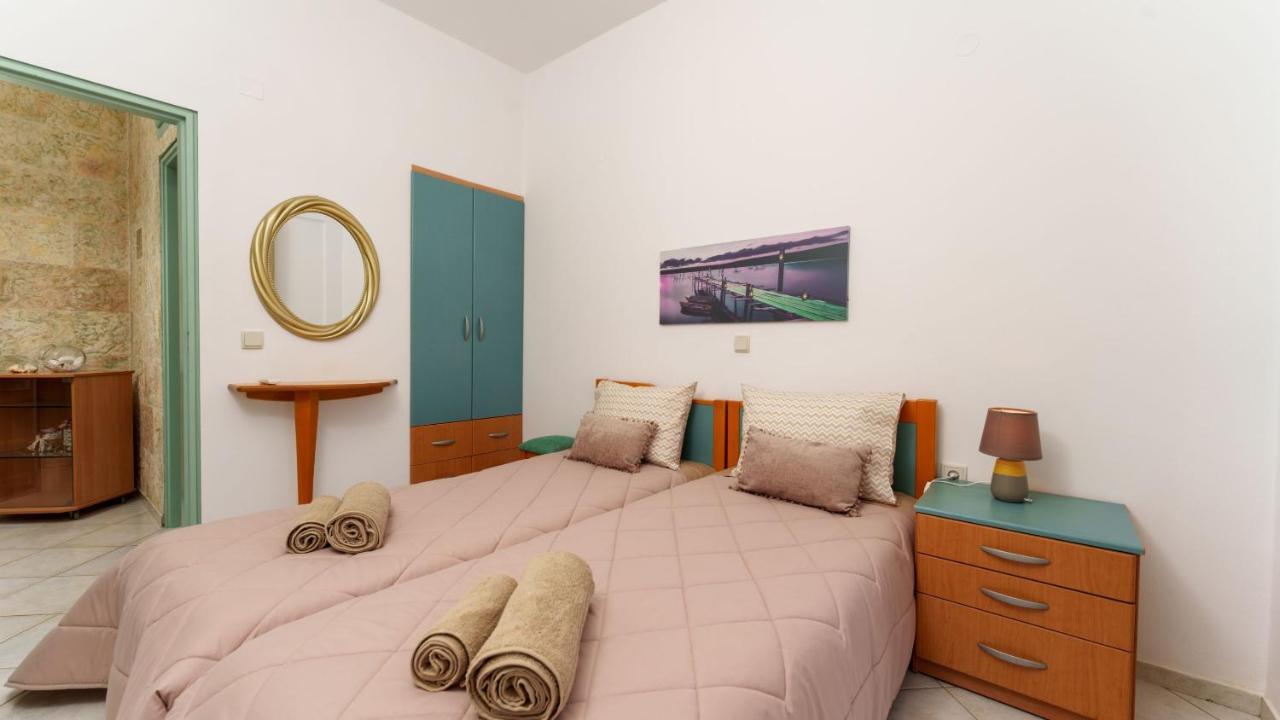 Fnk Apartments With Sea View Agia Pelagia Exteriör bild