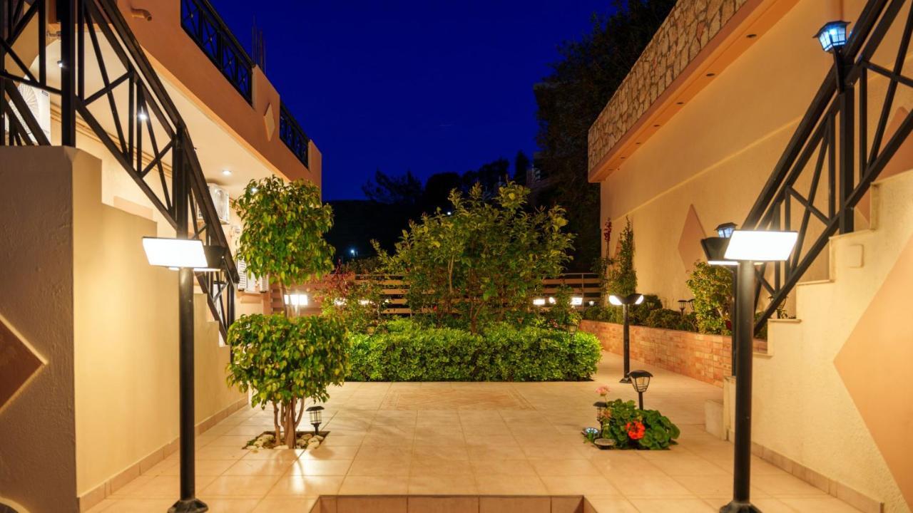 Fnk Apartments With Sea View Agia Pelagia Exteriör bild