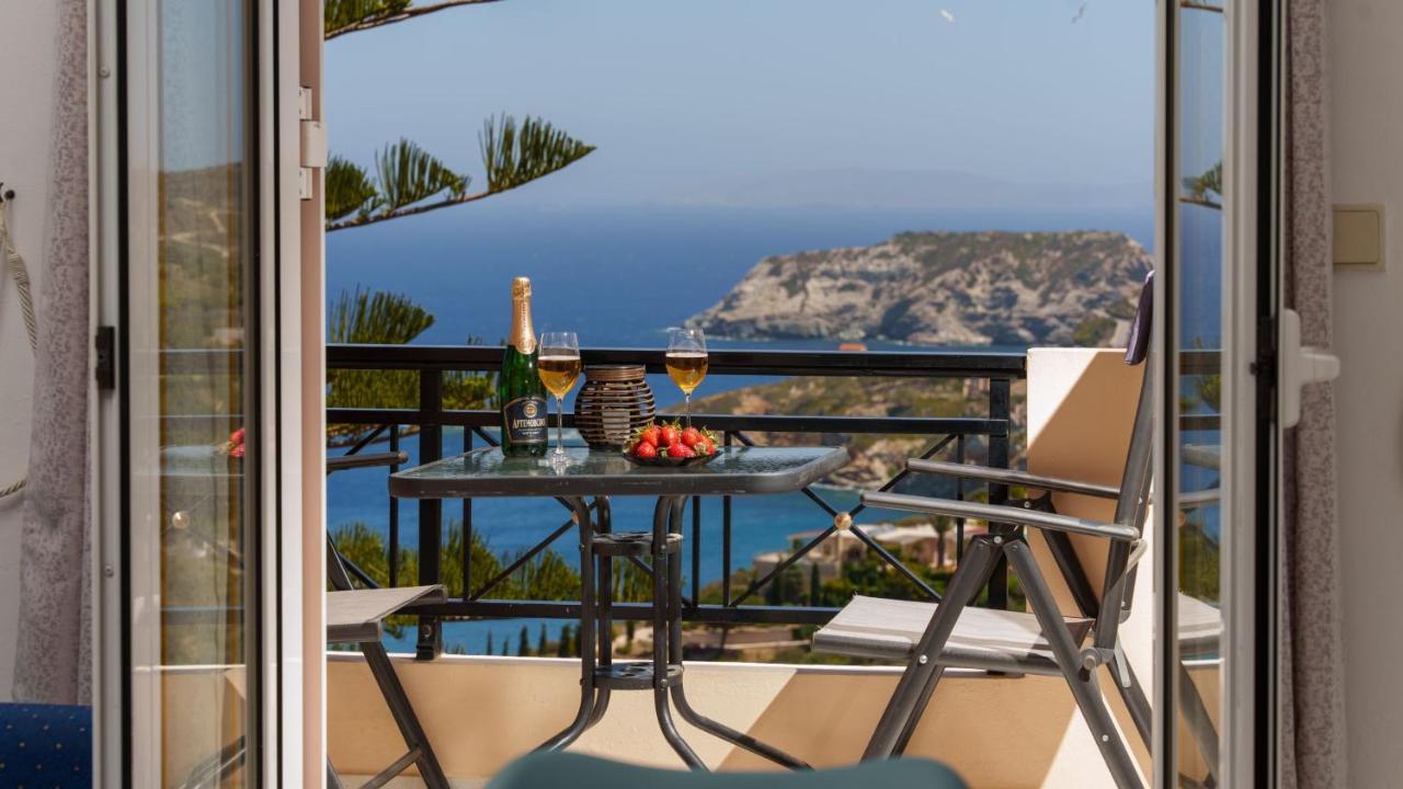 Fnk Apartments With Sea View Agia Pelagia Exteriör bild