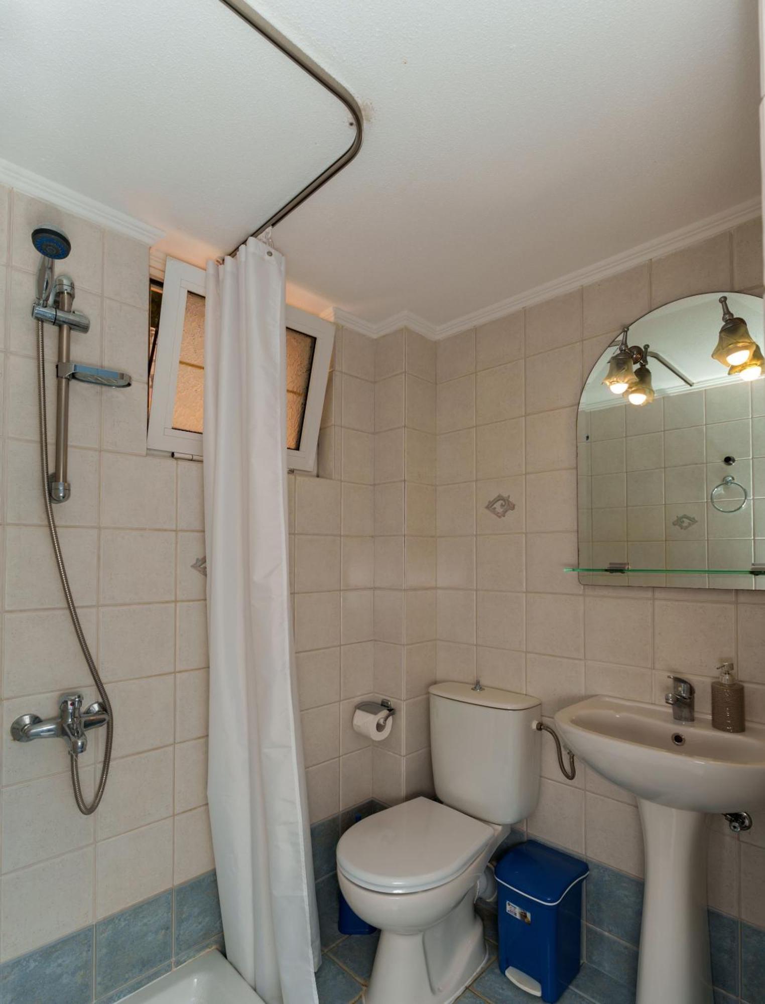Fnk Apartments With Sea View Agia Pelagia Exteriör bild